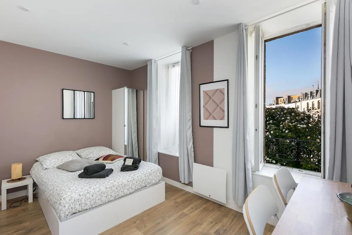Pommeau Daire Brest